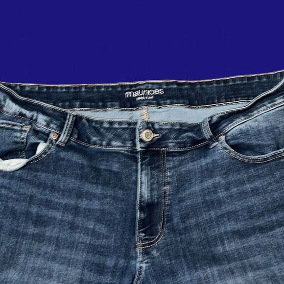 Plus Size Maurices Crop Distressed Jeans Size 24 43x24 #204 - Picture 2 of 5